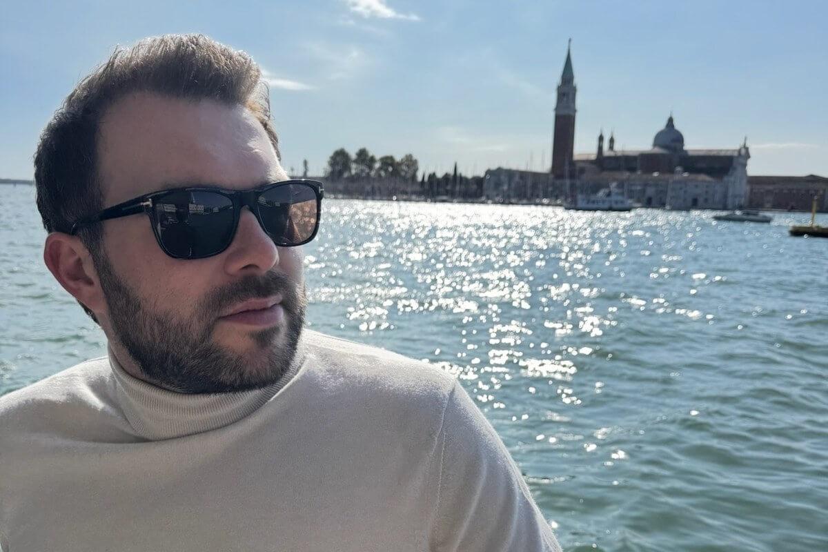 Ally Graham by the water in Venice